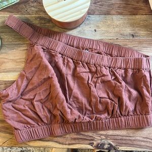Abercrombie Linen Crop Top in Large
